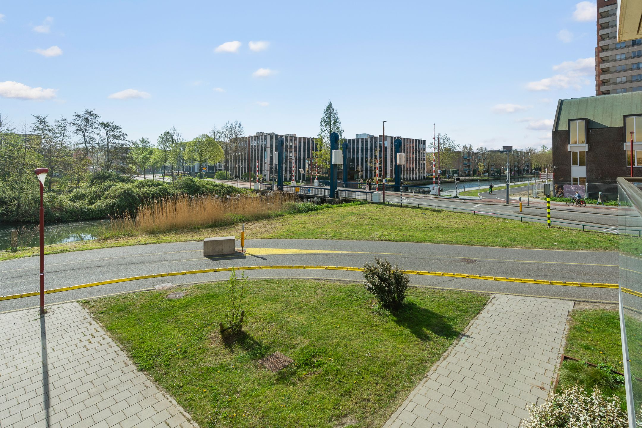 Photo 15 of Herenstraat 135