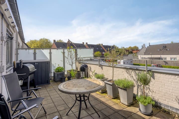 Photo 4 of Sluisstraat 117