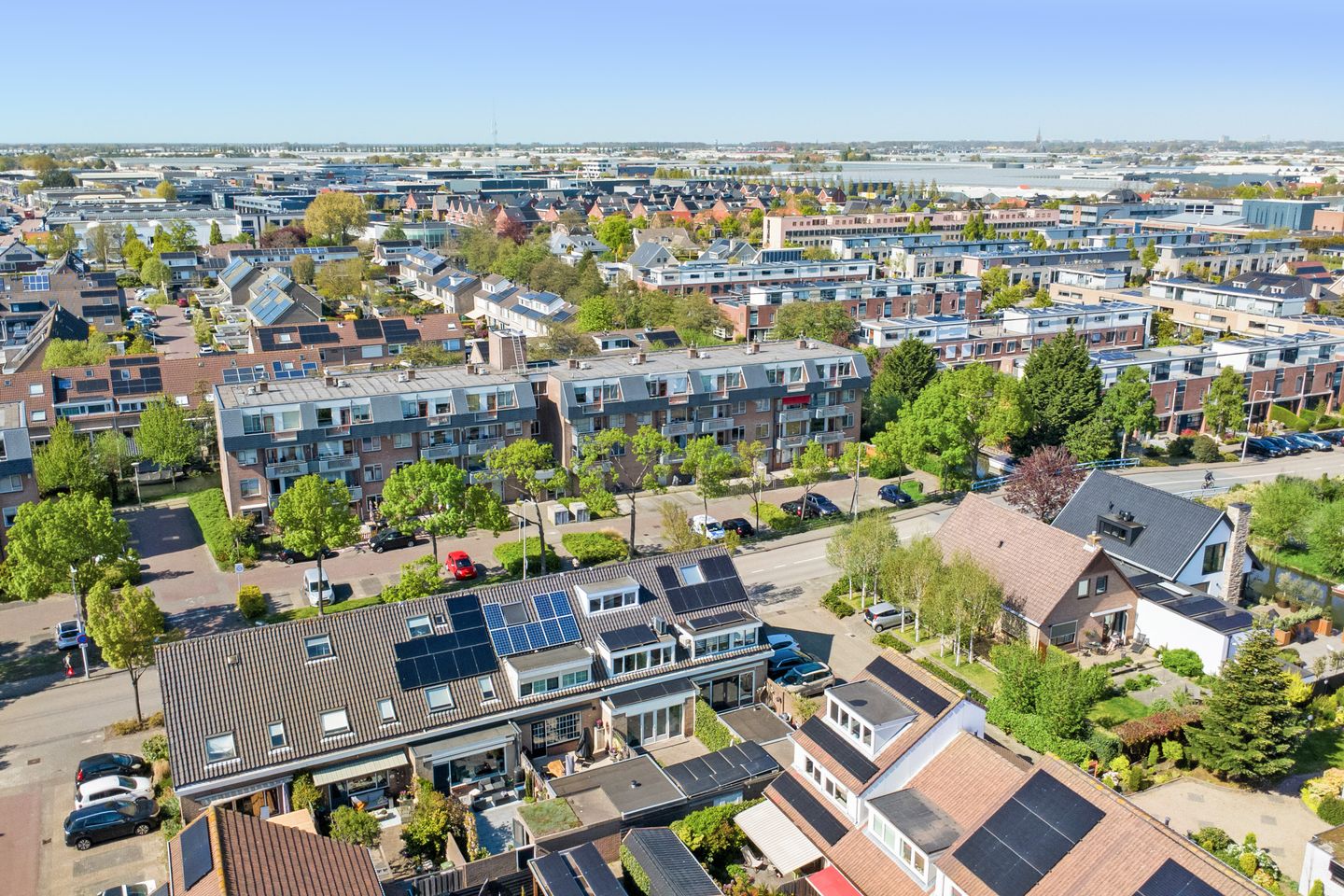 Photo 29 of Oudlaan 42