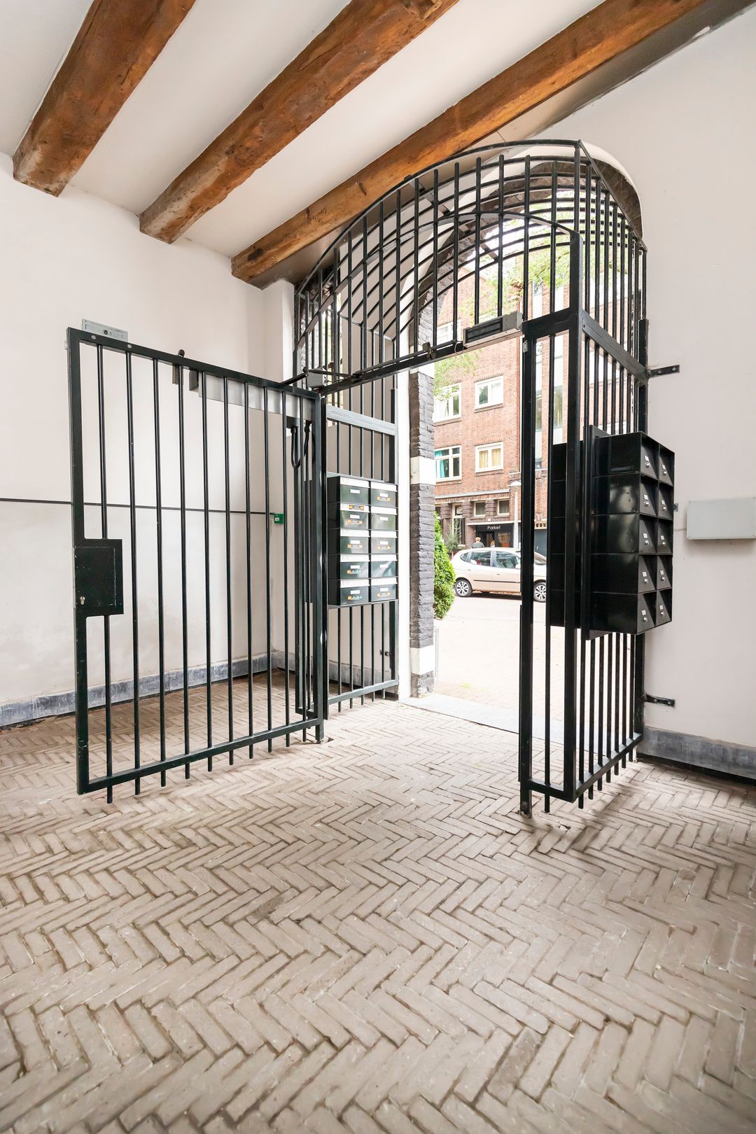 Foto 41 van Nieuwe Uilenburgerstraat 11-A