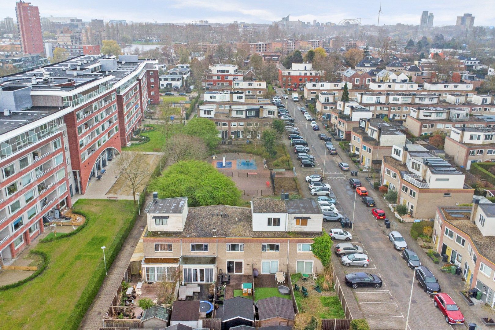 Foto 30 van Riet Blom-Mouritsstraat 16