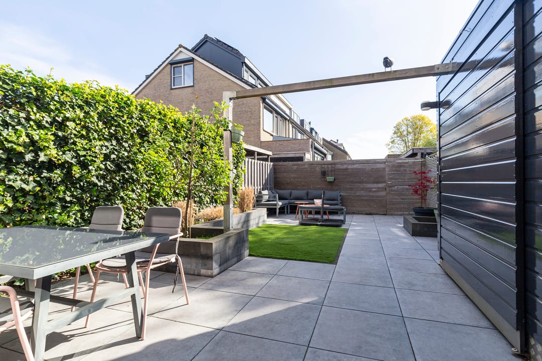Photo 22 of Brugstraat 12