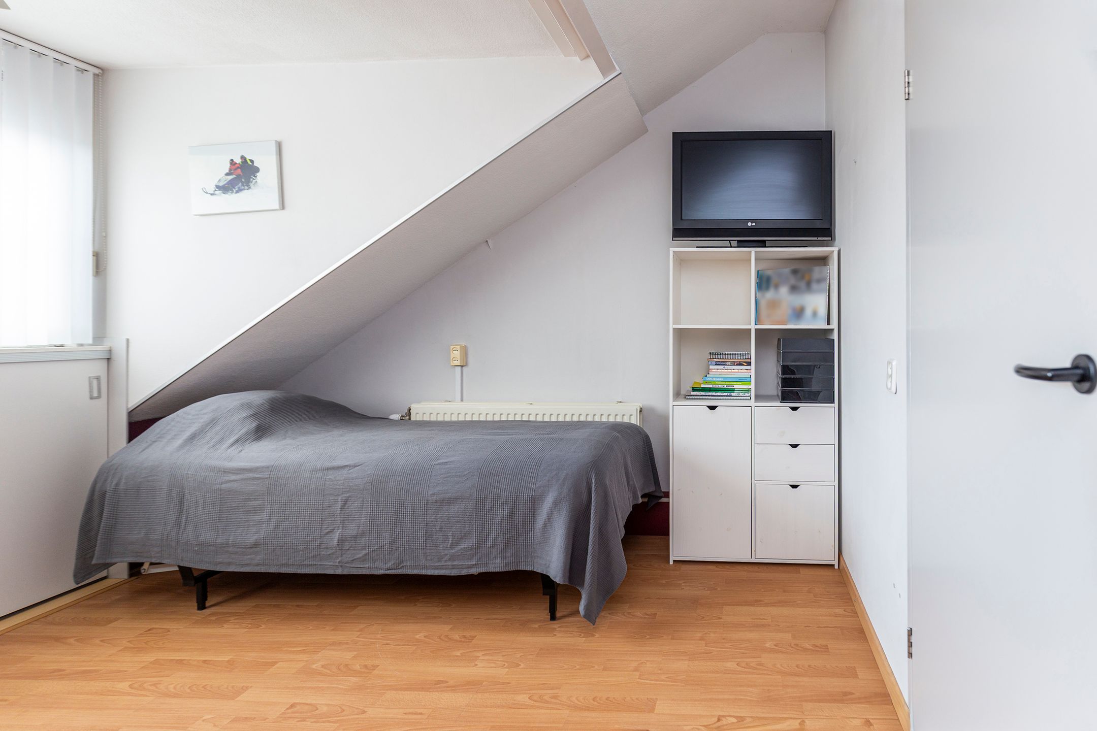 Photo 39 of Brugstraat 12