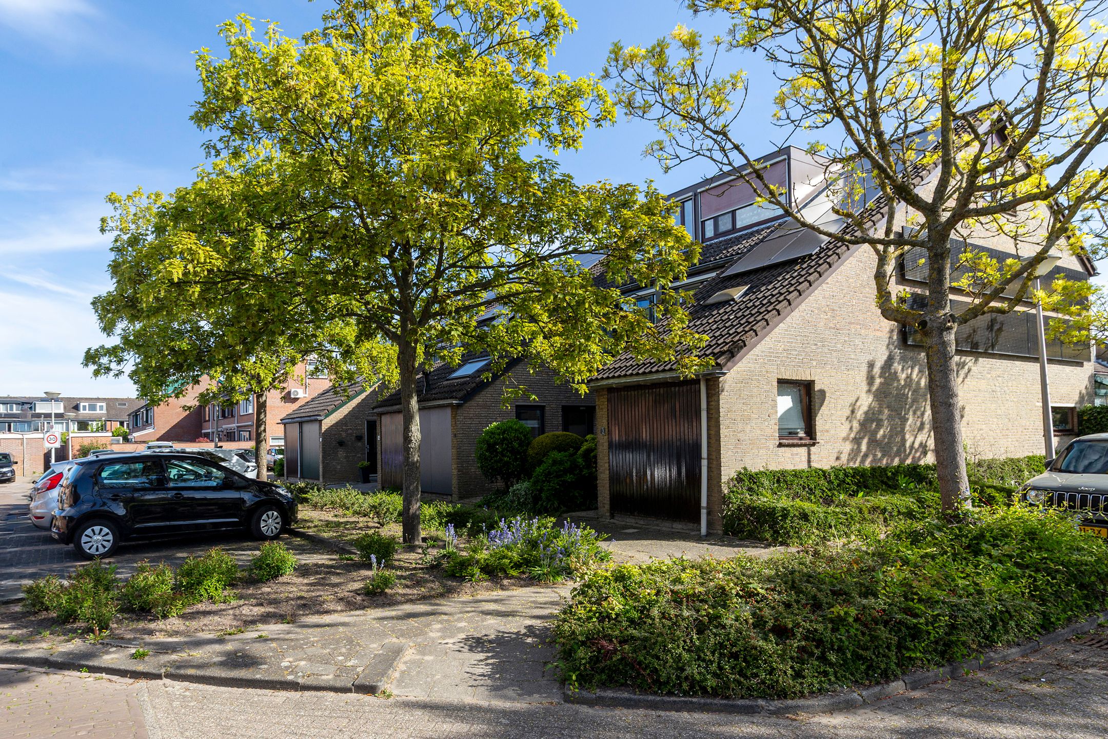 Photo 48 of Brugstraat 12
