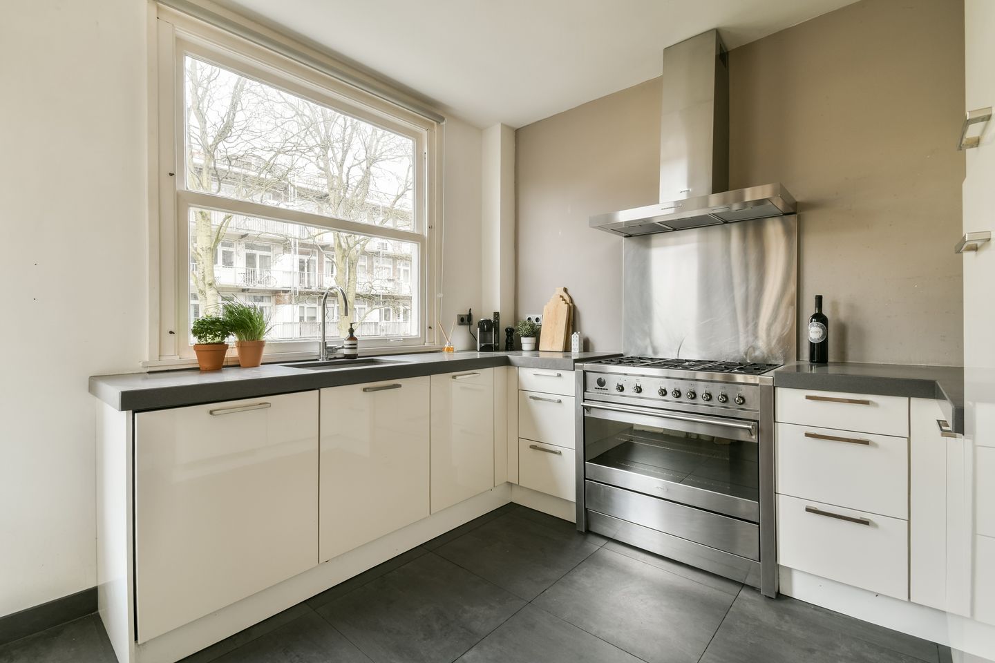 Foto 10 van Leimuidenstraat 24-1