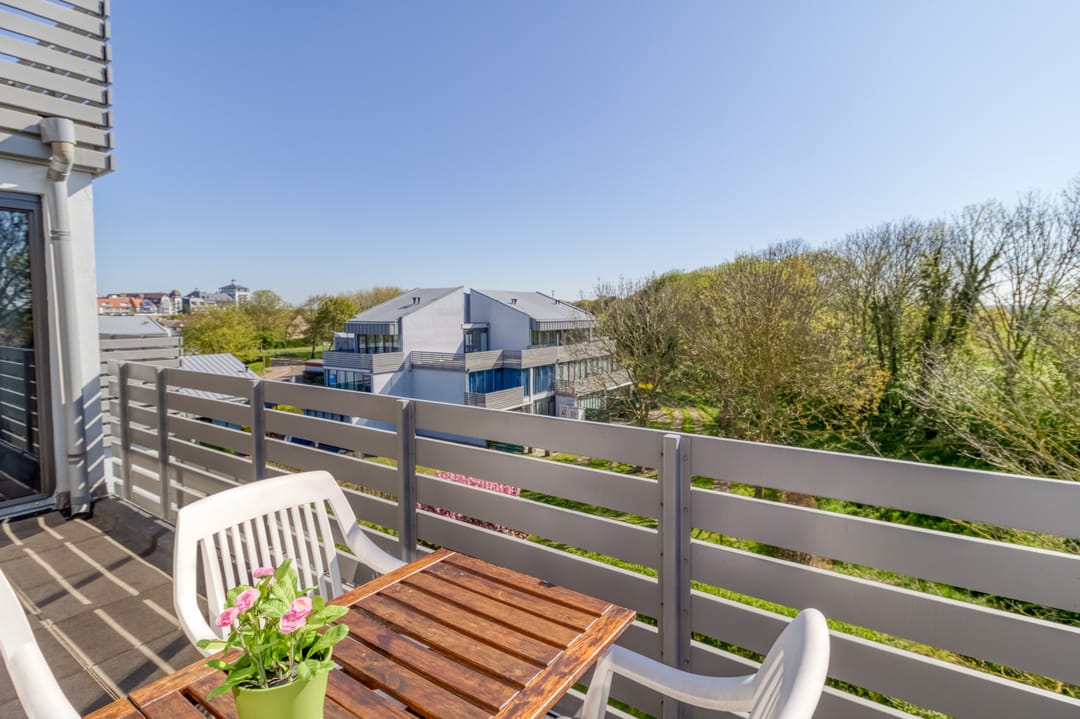 Bright Coastal Apartment with Southeast Balcony in Cadzand-Bad Centre — 16
