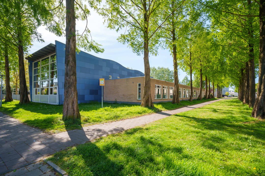 Photo 43 of Clare Lennartstraat 9