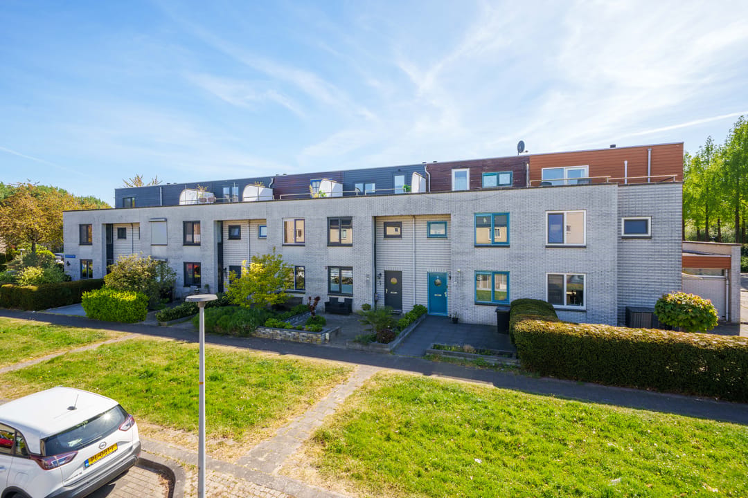 Photo 38 of Clare Lennartstraat 9