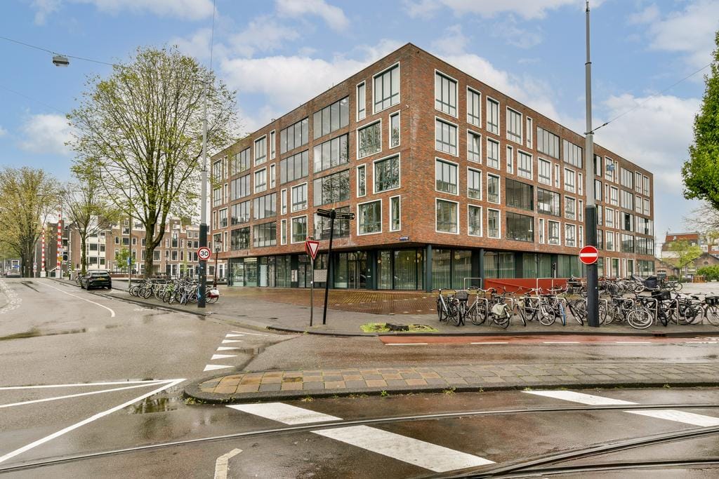 Photo 28 of Anne Frankstraat 43