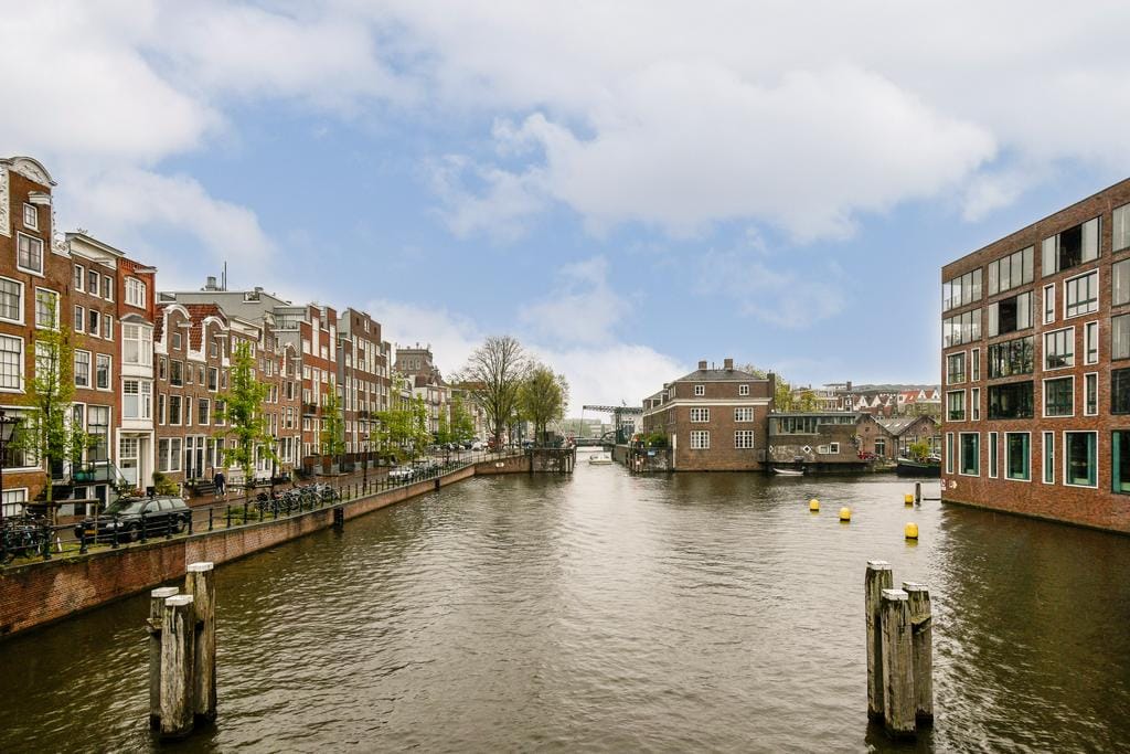 Photo 30 of Anne Frankstraat 43