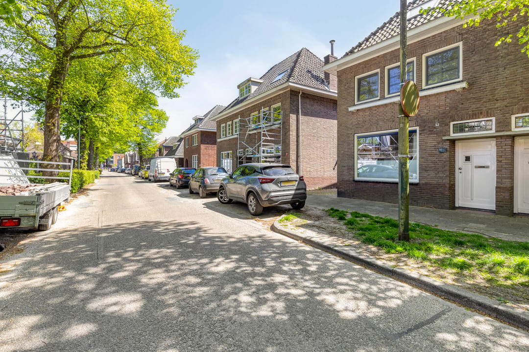 Photo 38 of Mgr. Verhoevenlaan 33
