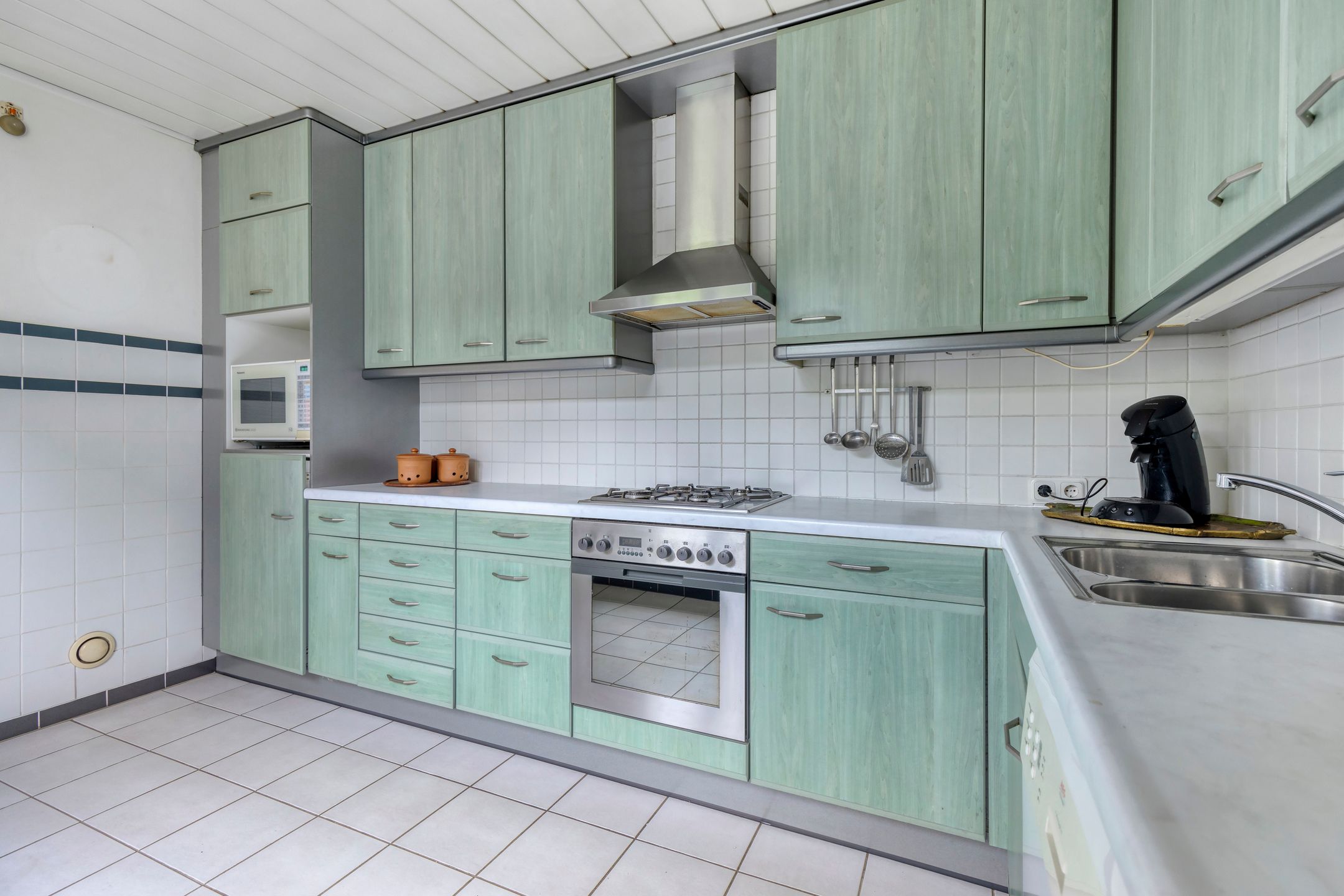 Historic Art Nouveau Mansion with Endless Possibilities in Roermond — 18