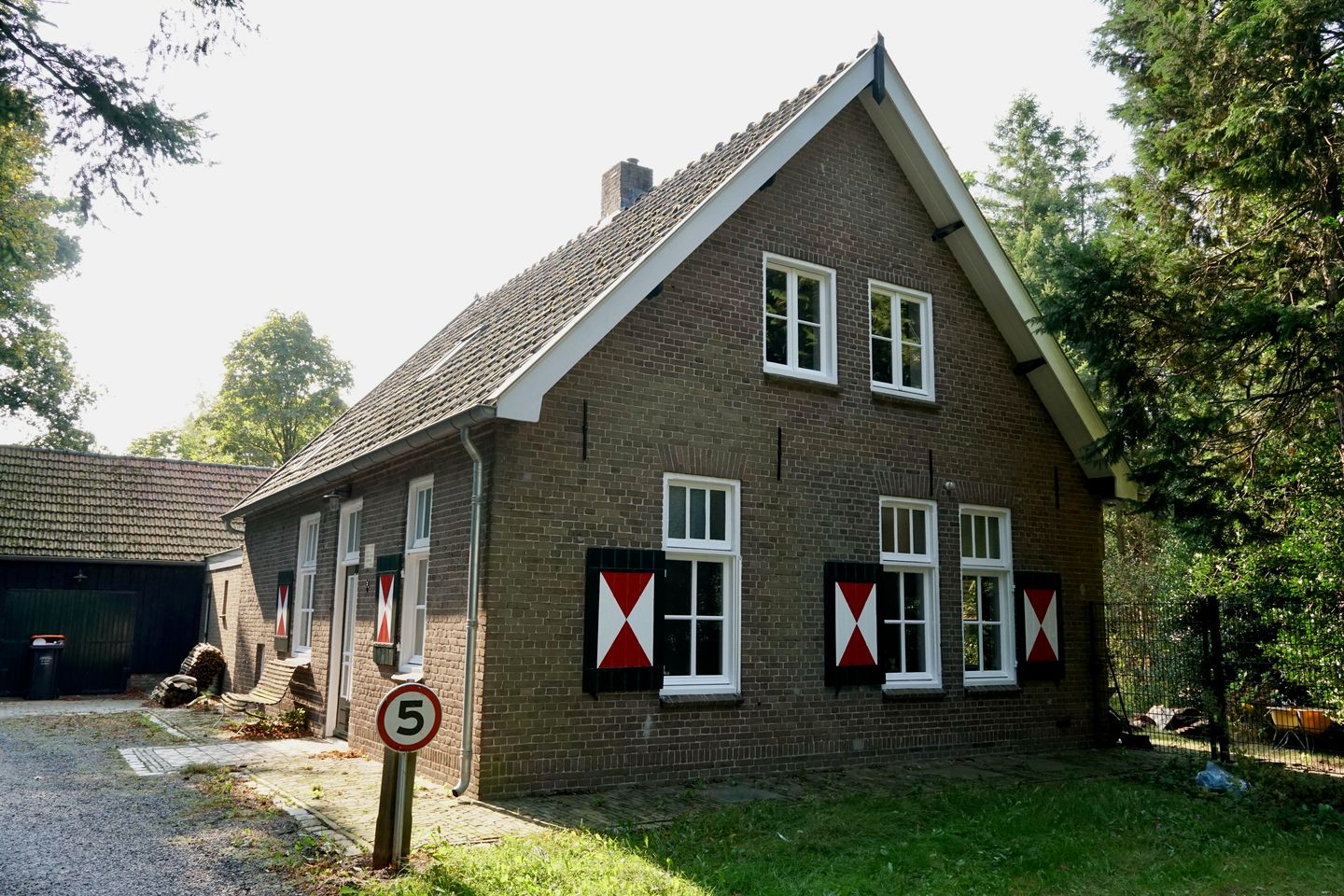 Foto 29 van Gemertsedijk 10