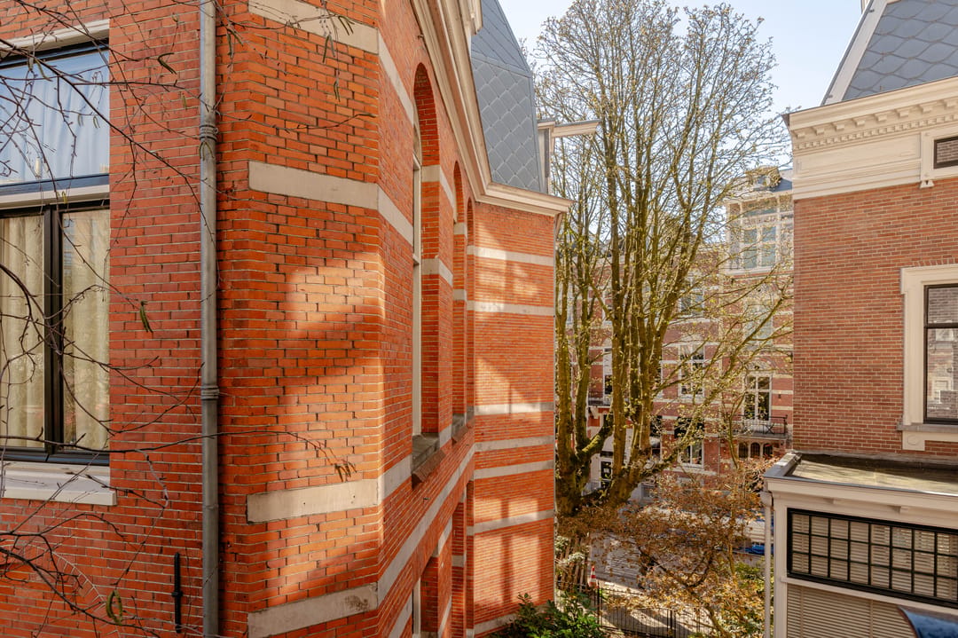 Photo 22 of Vondelstraat 11-H2