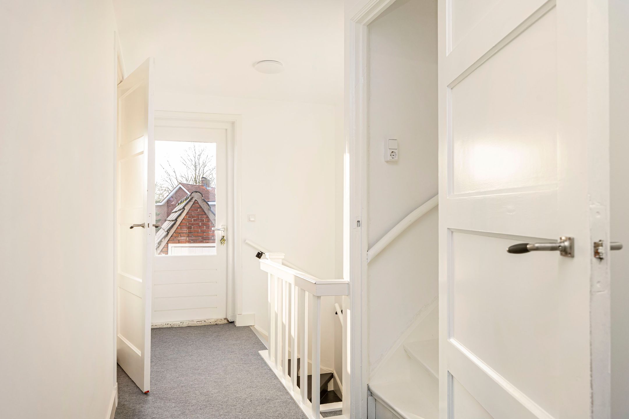 Photo 18 of Faberstraat 24
