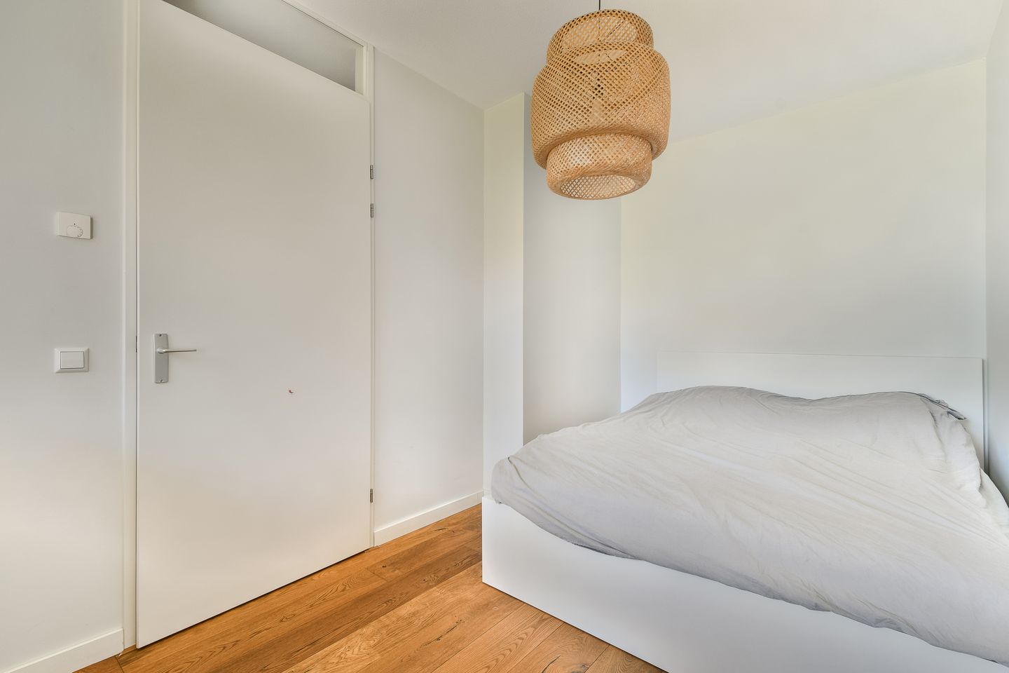 Photo 14 of Mary van der Sluisstraat 358-A