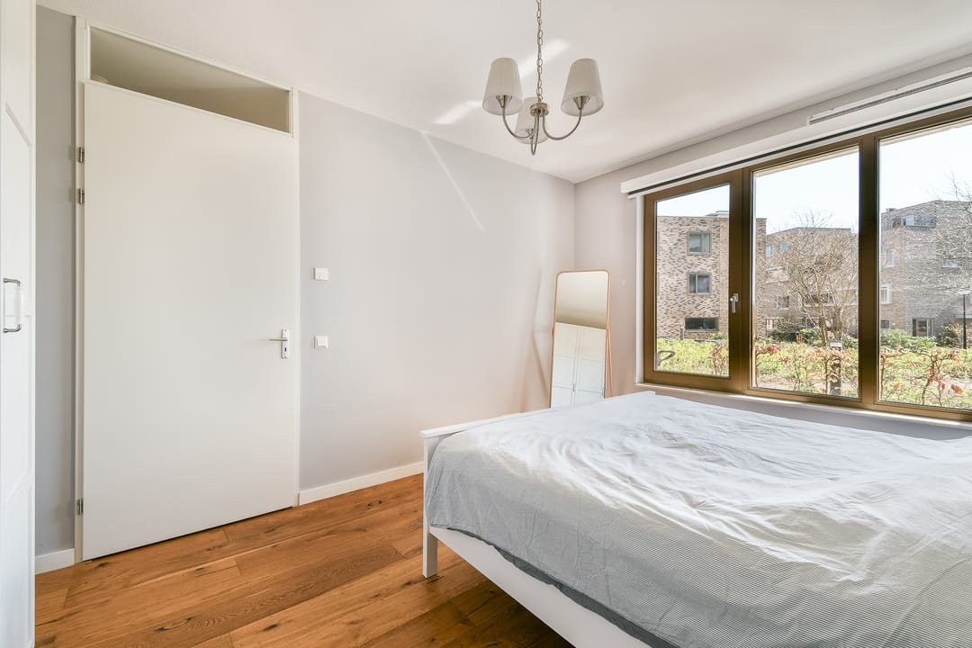 Photo 11 of Mary van der Sluisstraat 358-A
