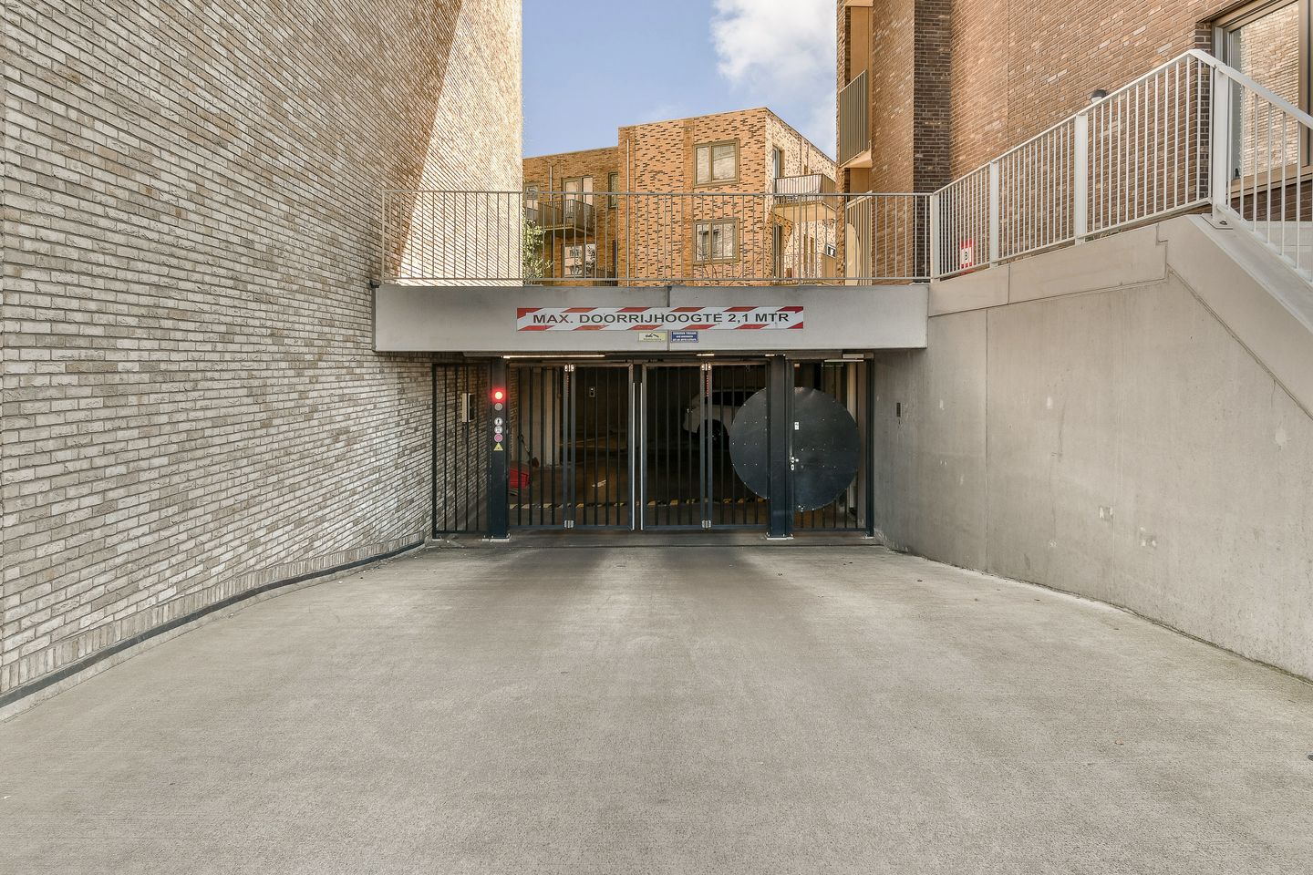 Photo 19 of Mary van der Sluisstraat 358-A