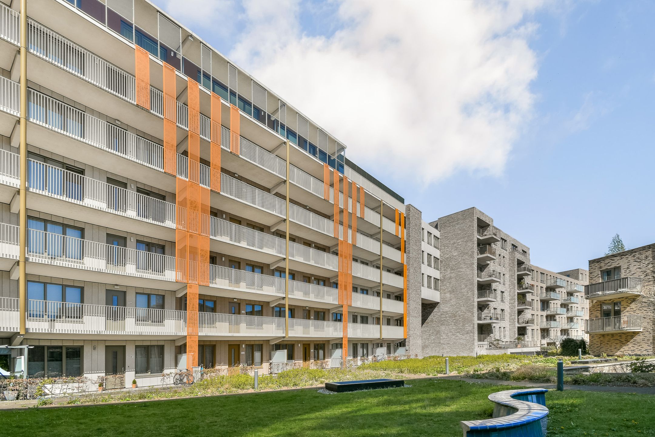 Photo 18 of Mary van der Sluisstraat 358-A