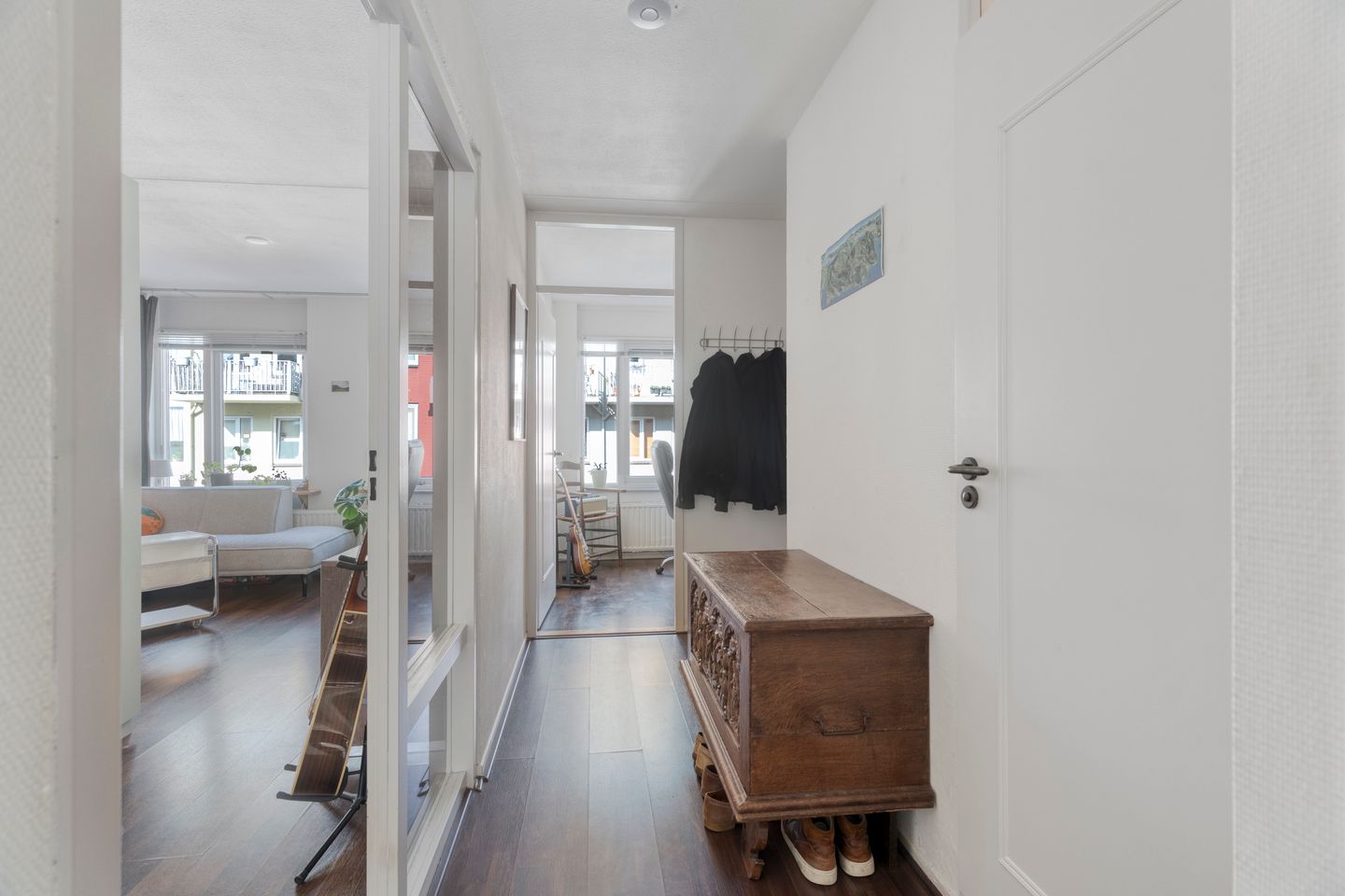 Photo 10 of Van Hasseltstraat 74