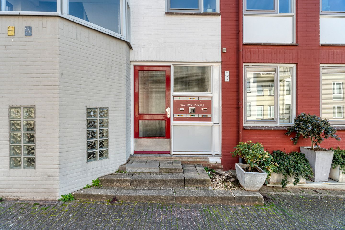 Photo 29 of Van Hasseltstraat 74