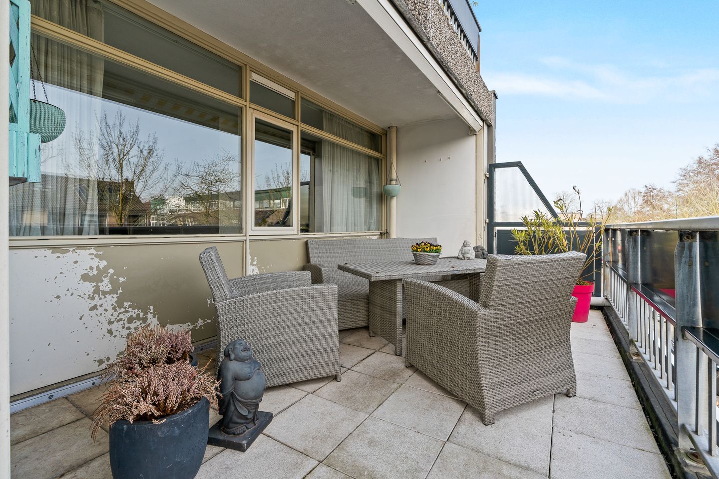 Spacious 3-bedroom apartment with large balcony in quiet Maarssen neighborhood — 14