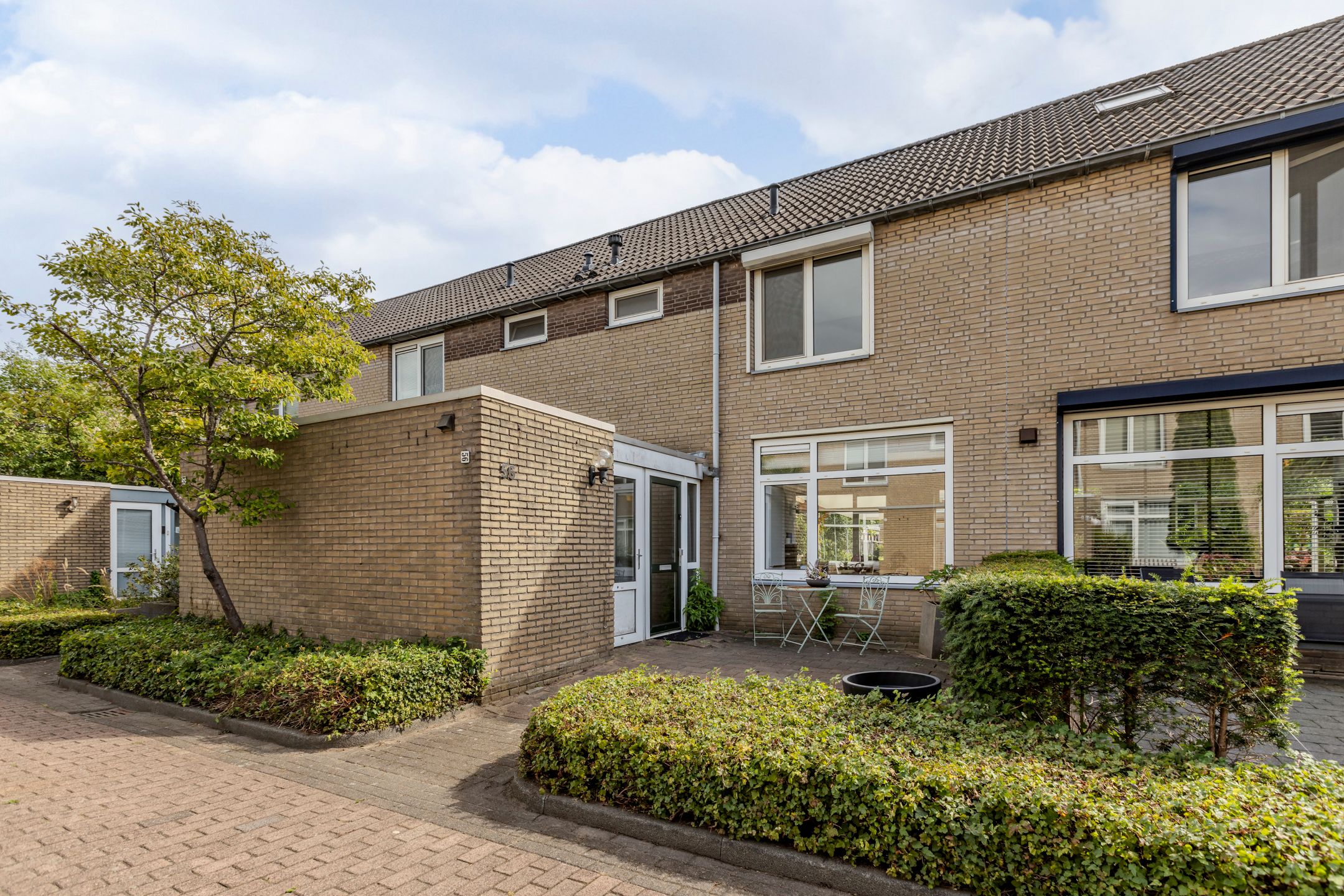 Dokter Bauerstraat 56