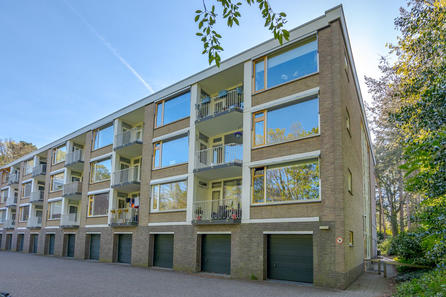 Photo 44 of Koningin Wilhelminalaan 2-A19