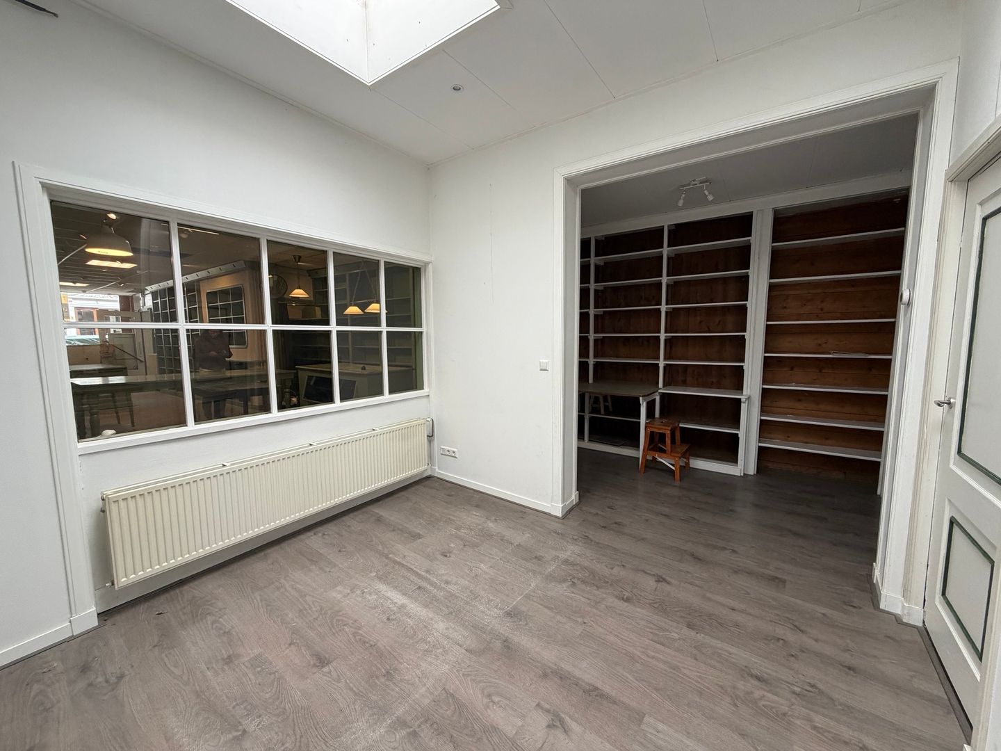 View photo 4 of Noordeinde 98