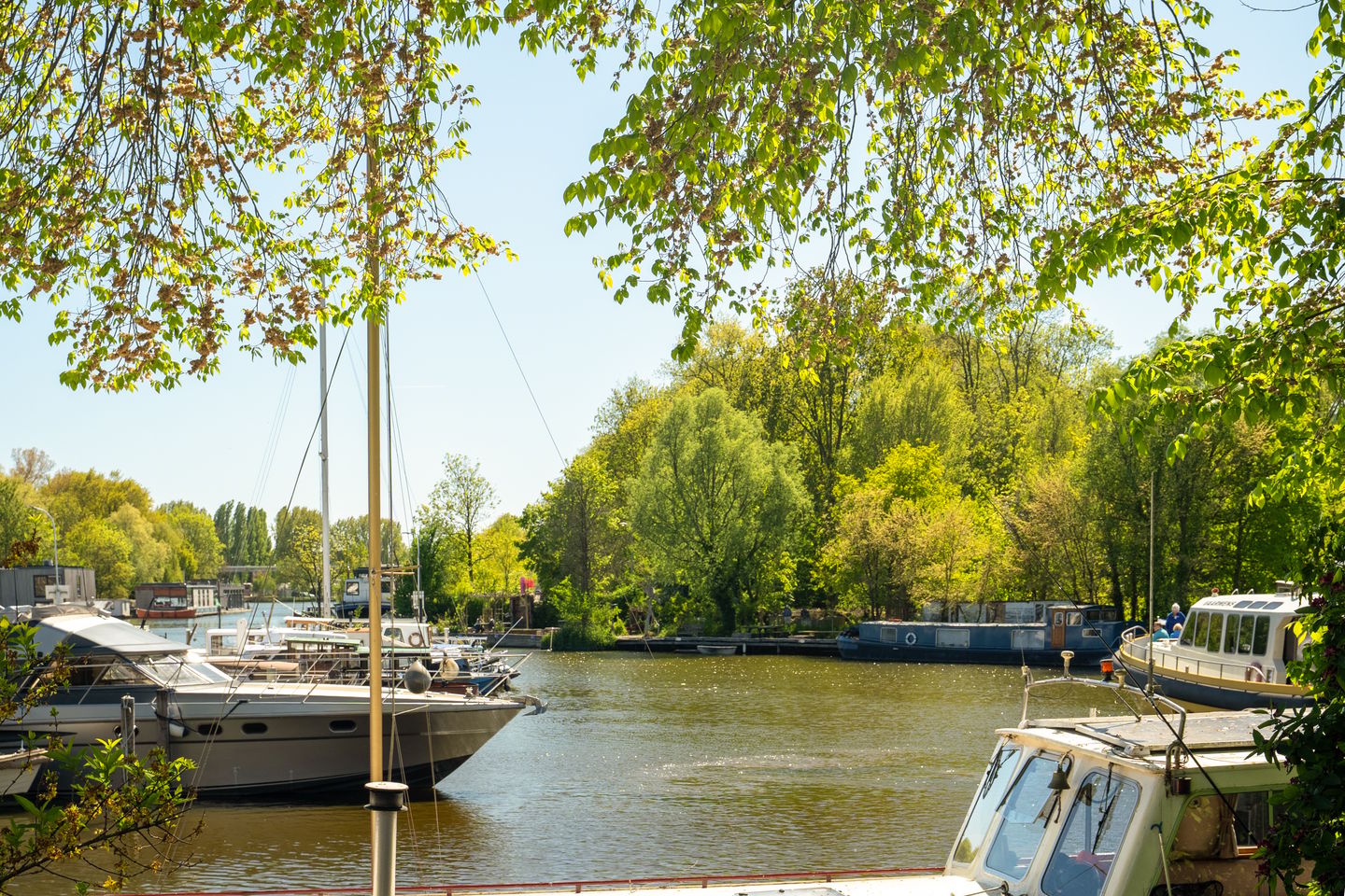Foto 40 van Nieuwendammerdijk 147