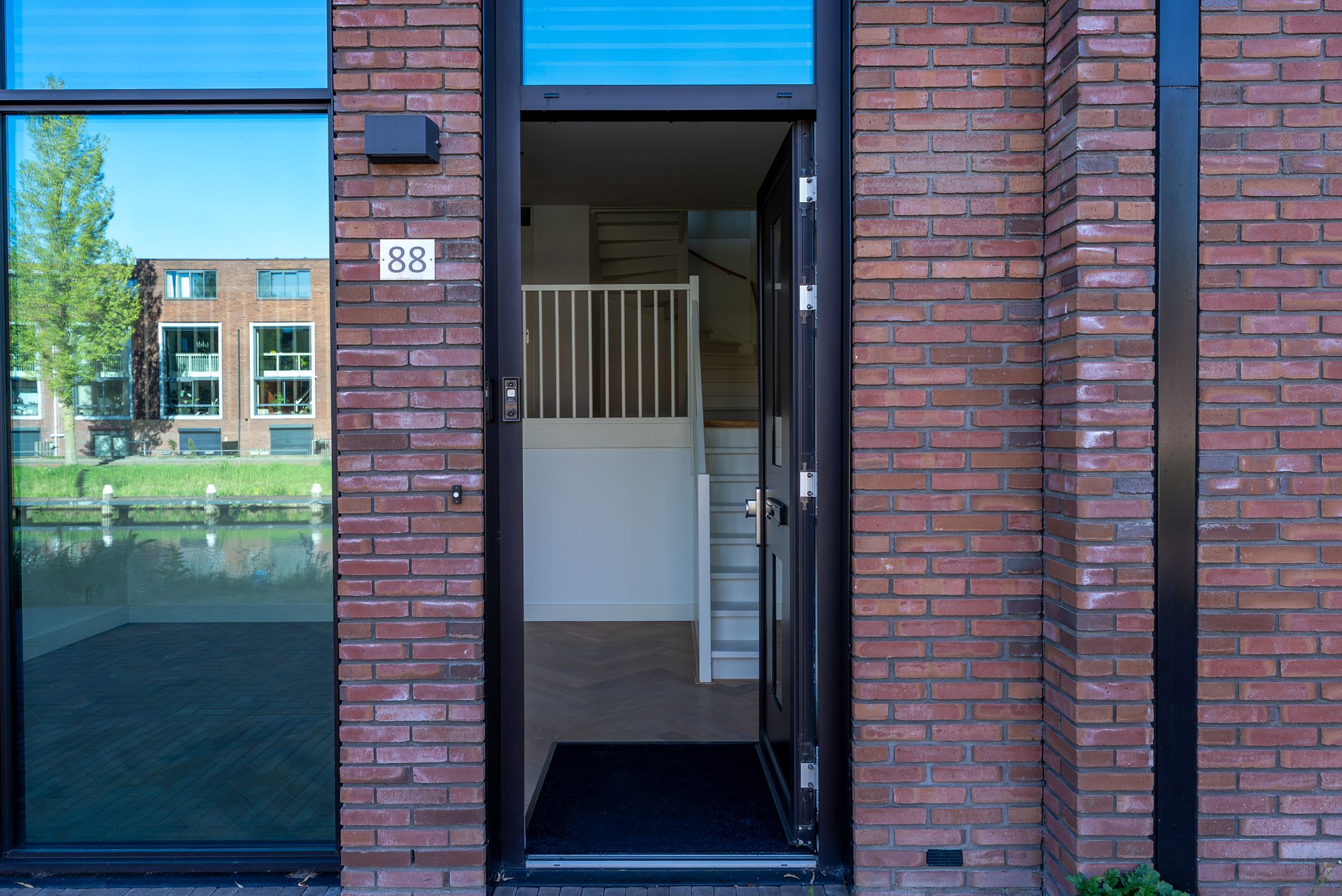 Photo 6 of Sluiseiland-Zuid 88