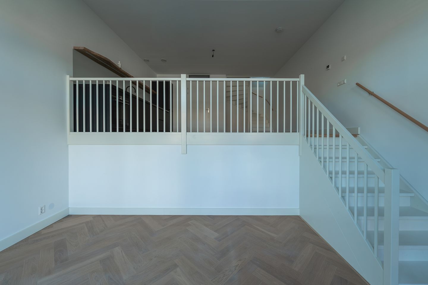 Photo 10 of Sluiseiland-Zuid 88