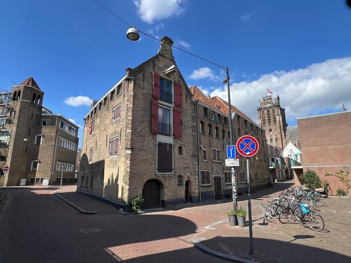 Dolhuisstraat 57
