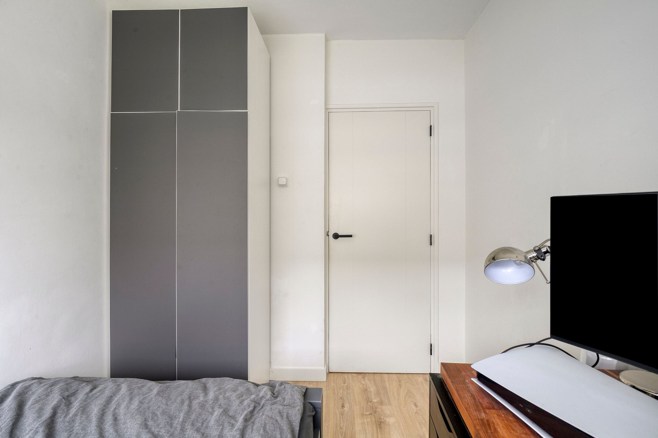 Affordable Move-in Ready Apartment with Two Bedrooms in Green Purmerend Neighborhood — 15