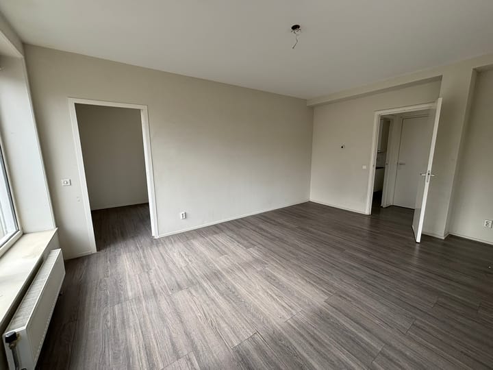 Photo 3 of Woutertje Pietersestraat 40-1