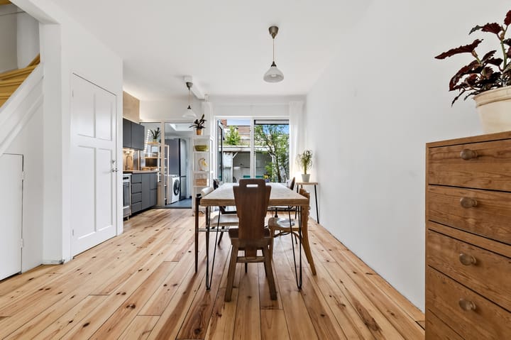 Tussenwoning te koop: Schimmelweg 367, 'S-Gravenhage