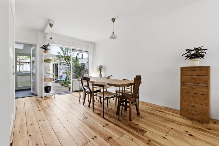 Tussenwoning te koop: Schimmelweg 367, 'S-Gravenhage