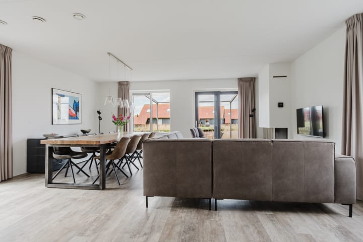 Vrijstaande woning te koop: H.W. Stekelenburgweg 8, Langelille