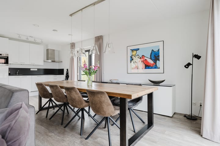 Vrijstaande woning te koop: H.W. Stekelenburgweg 8, Langelille
