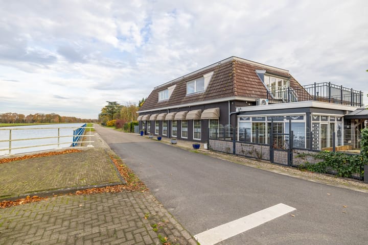 Vriezerweg 20, Tynaarlo