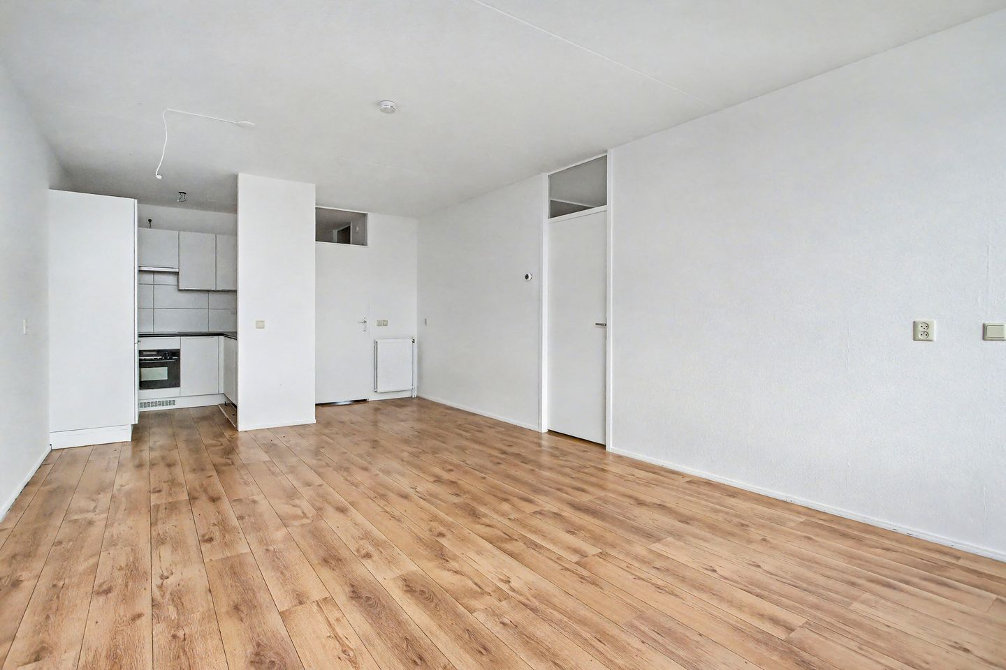 Photo 4 of Hugo van der Goeslaan 56