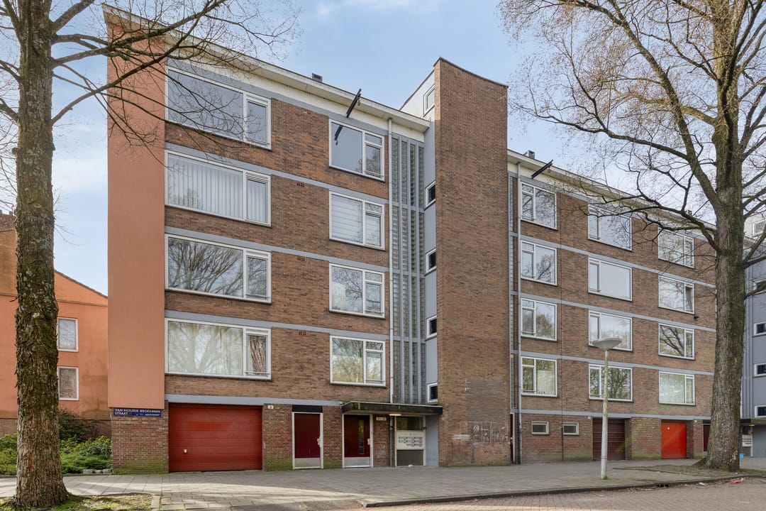 Foto 1 van Van Mourik Broekmanstraat 13-2