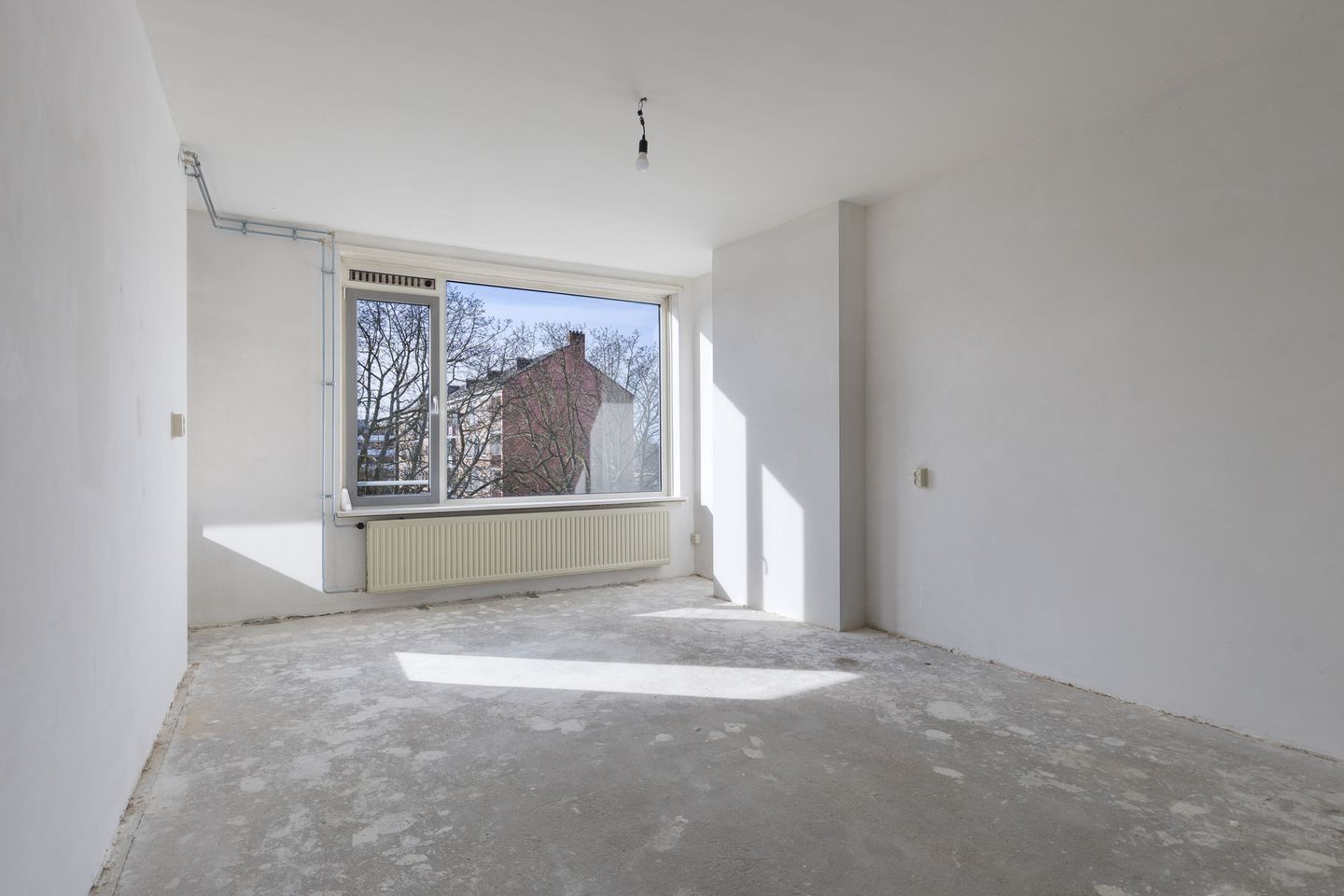 Foto 4 van Van Mourik Broekmanstraat 13-2