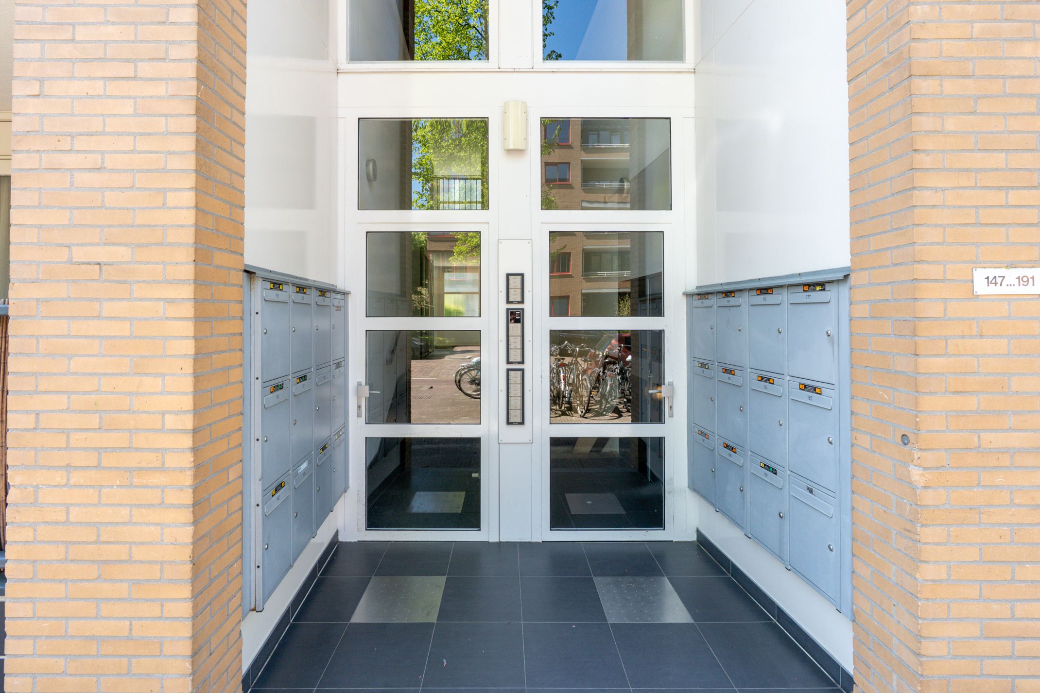 Photo 6 of Hartingstraat 171
