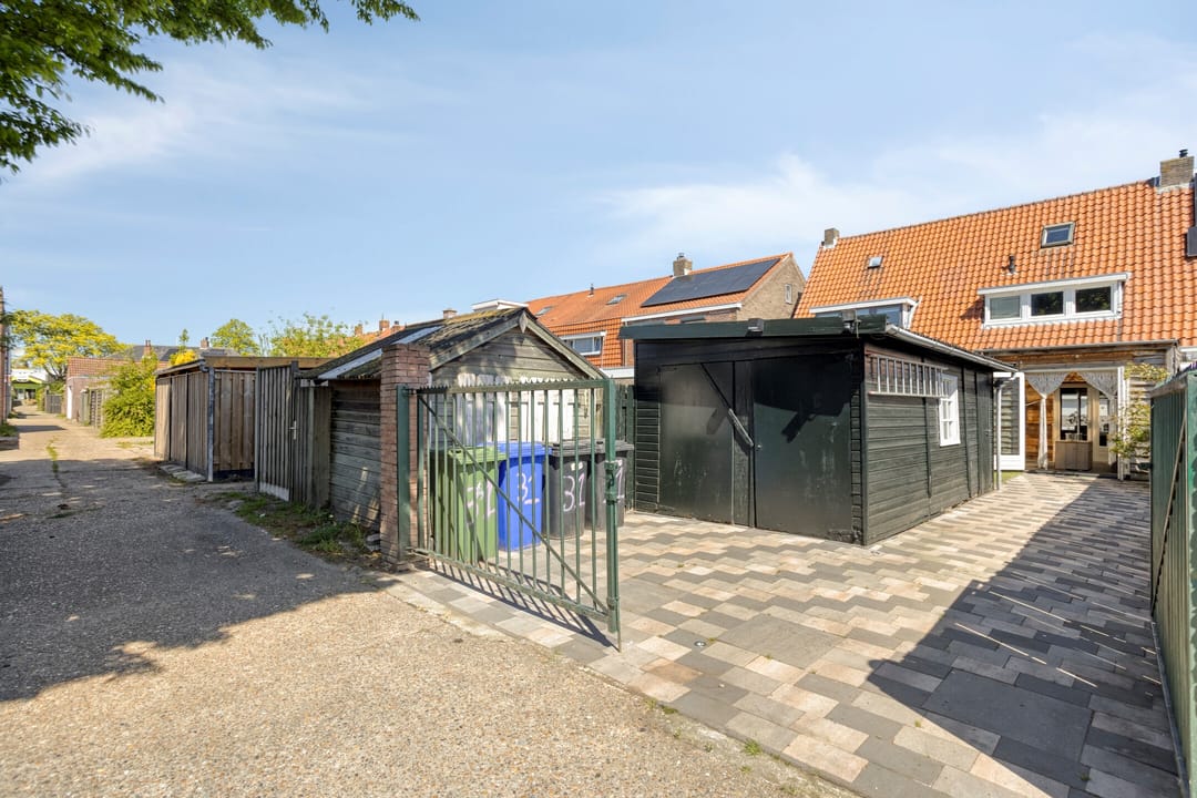 Photo 23 of Hondiusstraat 31