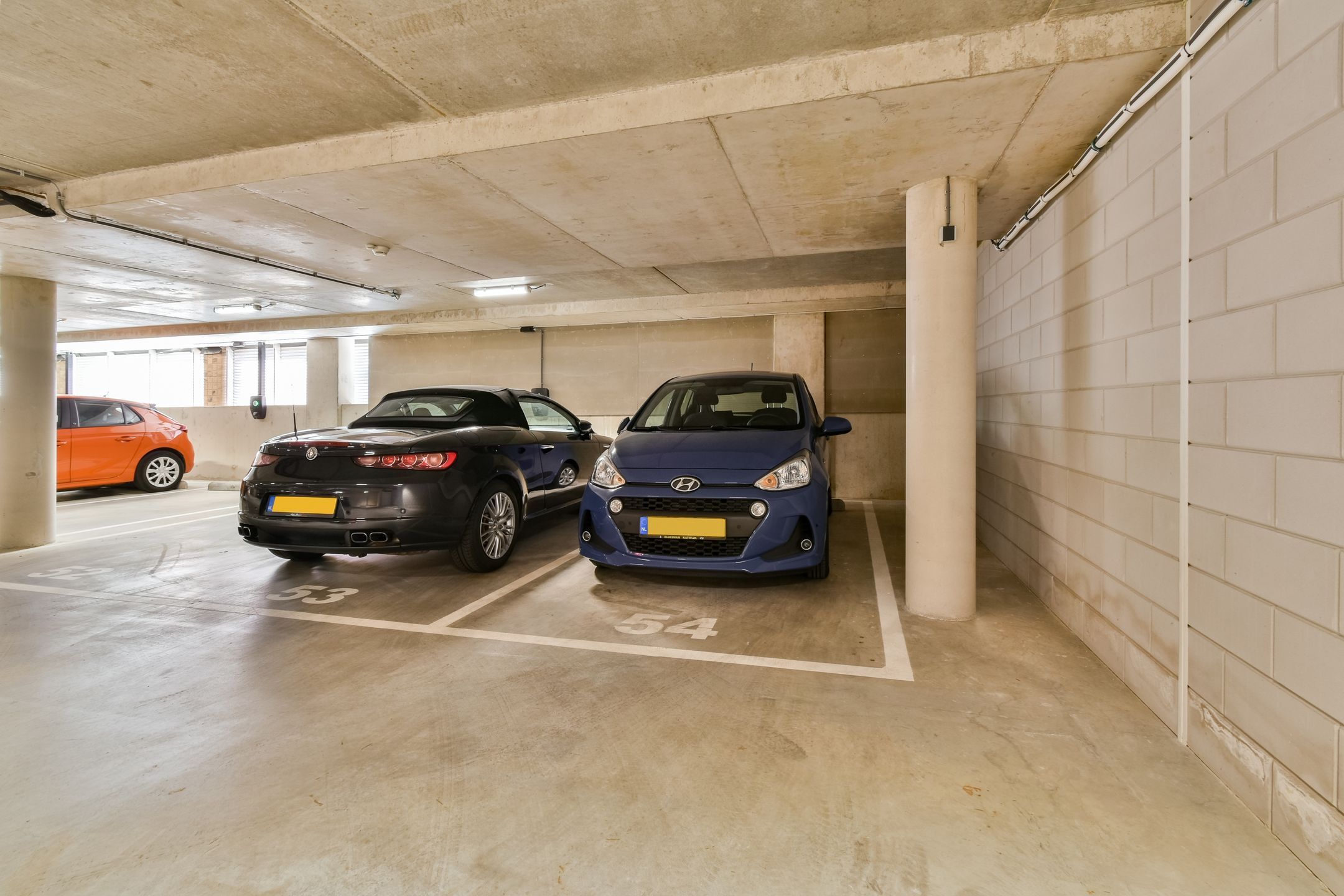 Photo 27 of Vliegerstraat 8