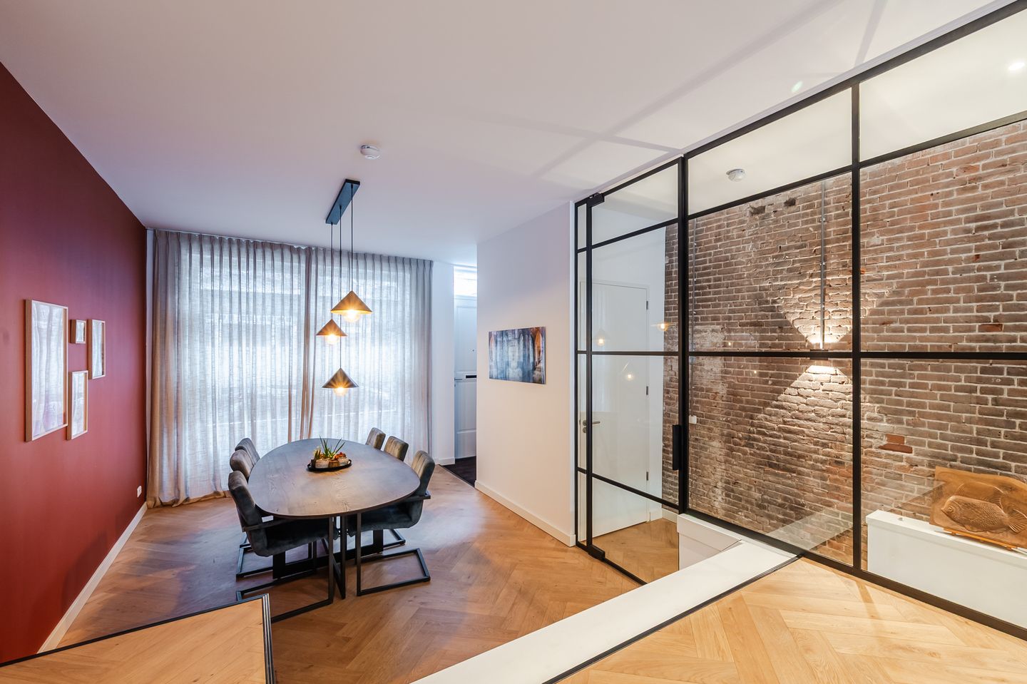 Photo 10 of Burgemeester Roosstraat 43-B