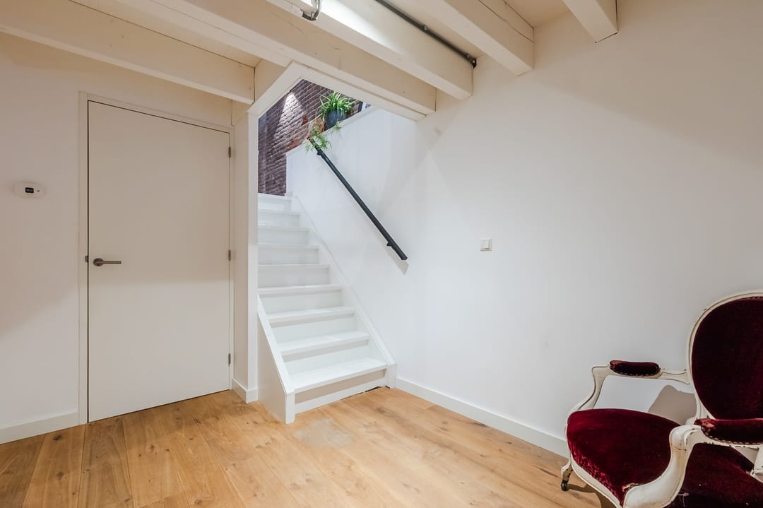 Photo 17 of Burgemeester Roosstraat 43-B