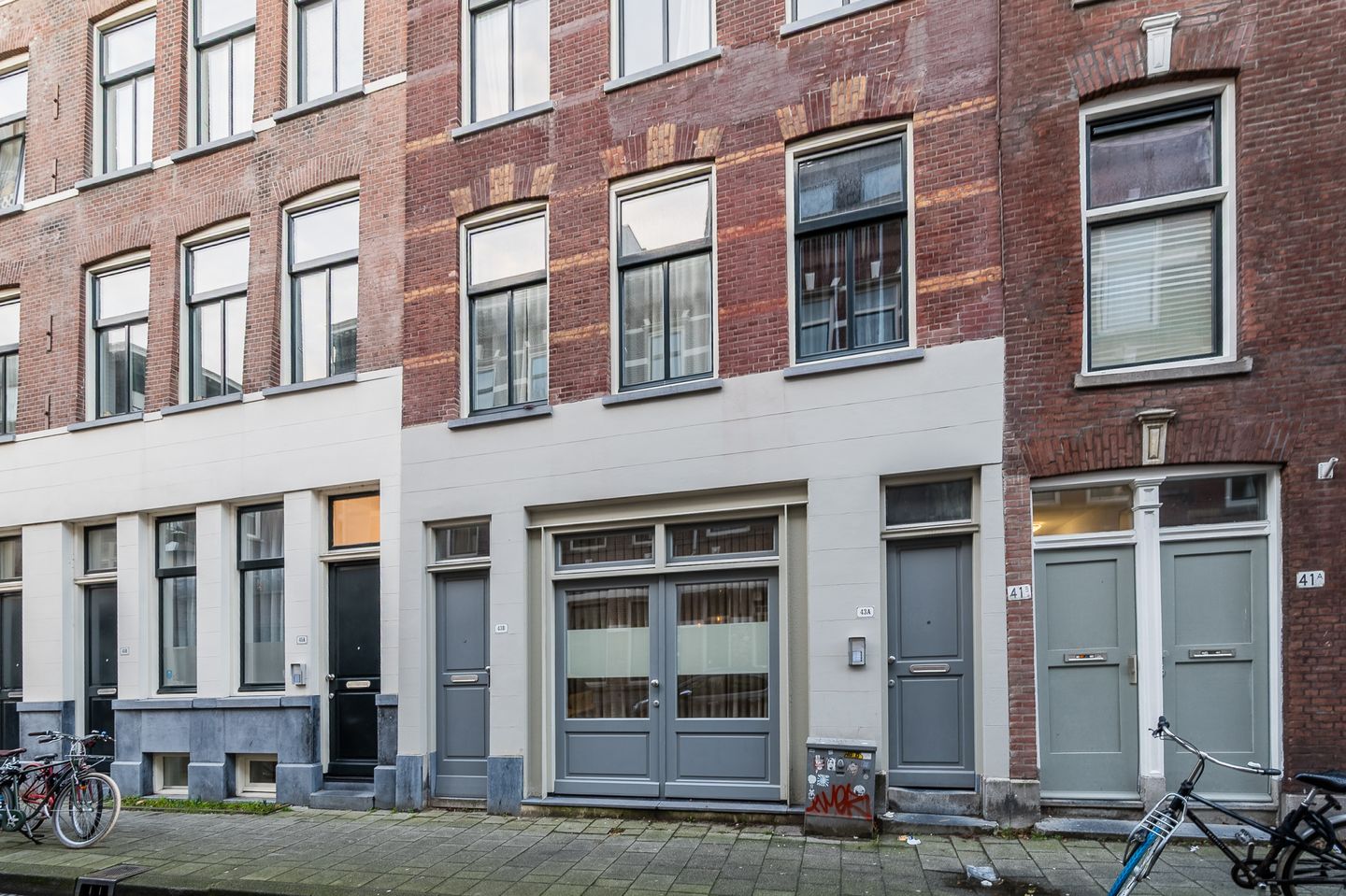 Photo 25 of Burgemeester Roosstraat 43-B