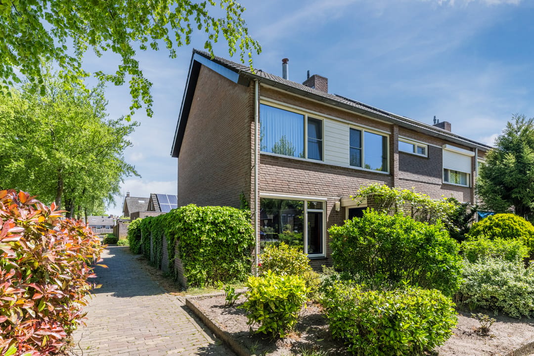 Foto 43 van De Voren 1